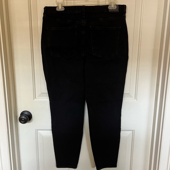 American Eagle Black Jeans/Jeggings - Picture 3 of 6